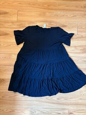 Women’s Navy Tiered Short Sleeve Dress